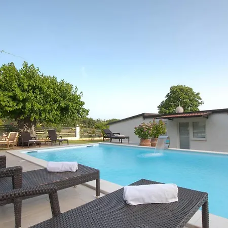 Stancija Rosa - Apartment Porec