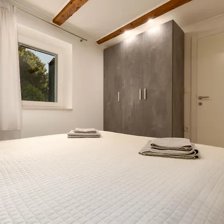 Stancija Rosa - Apartment Porec